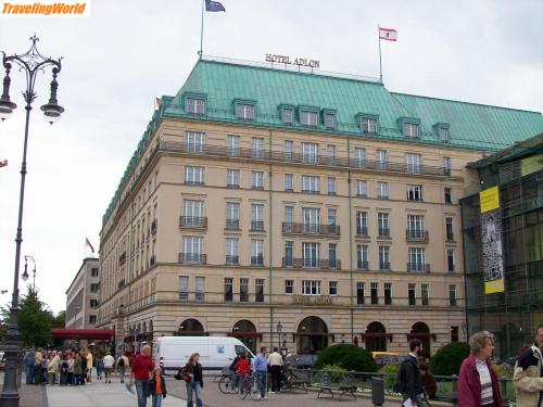 Deutschland: 100_1579 / Hotel Adlon