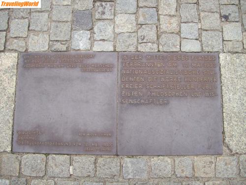 Deutschland: 100_1573 / Bebelplatz, Mahnmahl der Bücherverbrennung