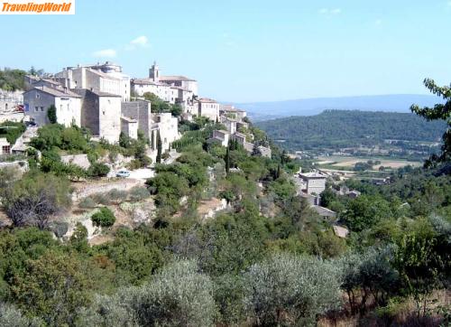 Frankreich: web-1215Gordes / Blick auf Gordes