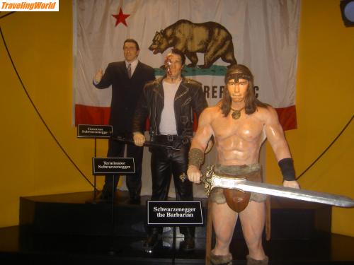 USA: PICT0039 / Arnold Schwarzenegger im Hous of Wax in Hollywood  sein Aufstieg von Conan, zum Terminator, zum Gouverneur von Kalifornien  eine beindruckende Karriere  man muss es einfach einmal sagen ARNI wir sind stolz aud dich!!!!  :-)