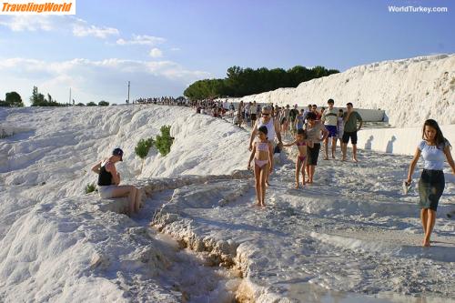 Trkei: pamukkale135br / pamukkale  weisen kalken 