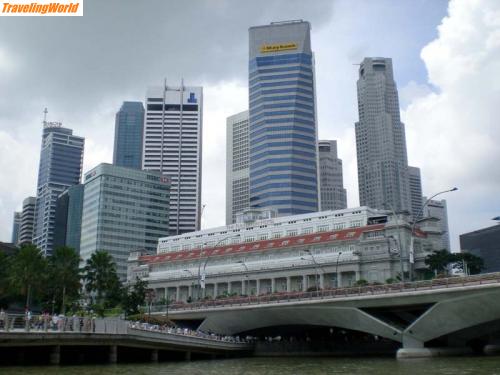 Singapur: DSCN0173 / Singapur River mit Blick auf die Skyline