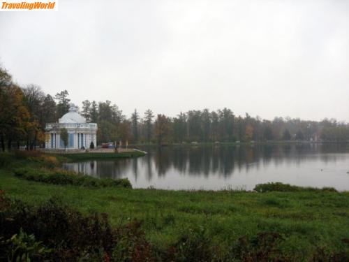 Russland: M.P.09.07 403 / Einer der vielen Pavillons im zig qkm großen Schloßpark