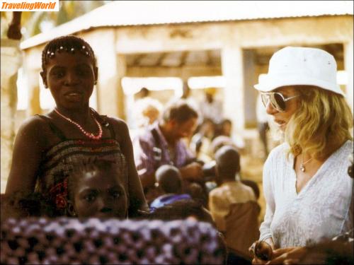 Gambia: 04 Auf dem Markt in Banjul / 