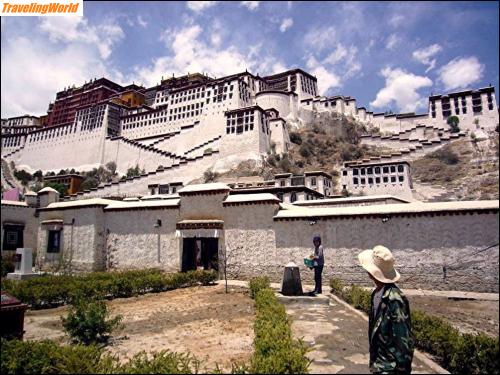 China: 10 k6 Am Potala Palast / 