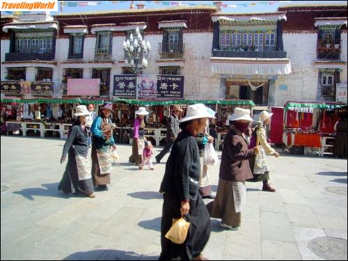 China: 10 m13 In Lhasa / 