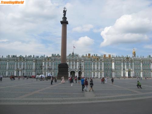 Russland: IMG_4637 / Der Schloßplatz mit der 50m hohen Alexandersäule!